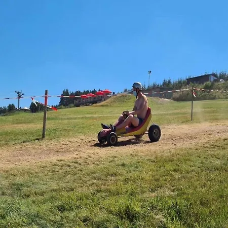 Nature Hideaway Tent In Trois-ponts Feriehus